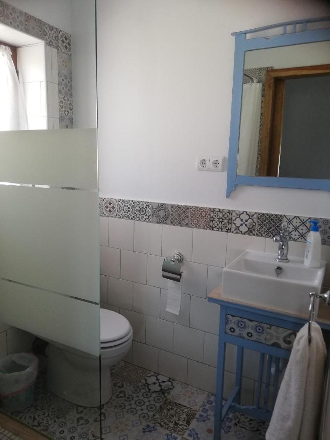 Hostal El Lugar De La Mancha Argamasilla de Alba Esterno foto