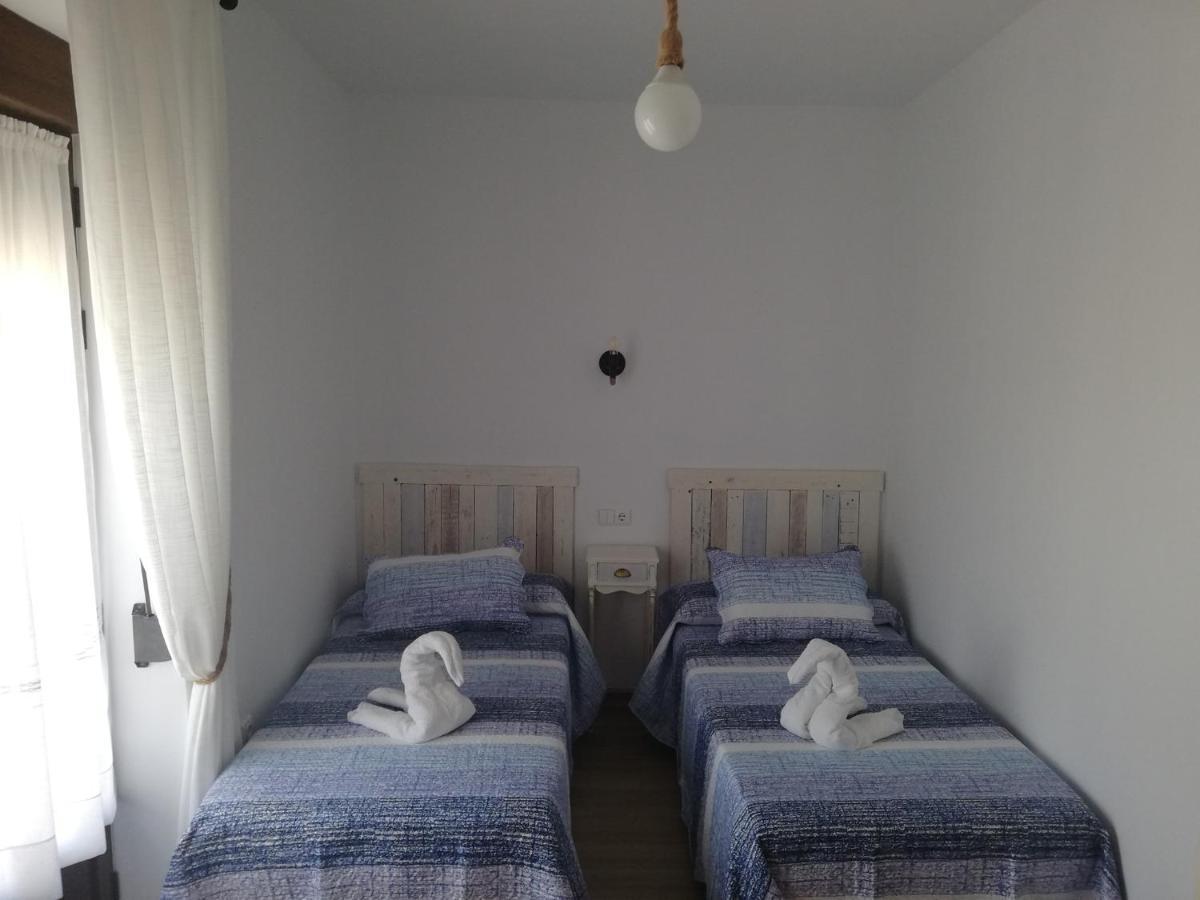 Hostal El Lugar De La Mancha Argamasilla de Alba Esterno foto