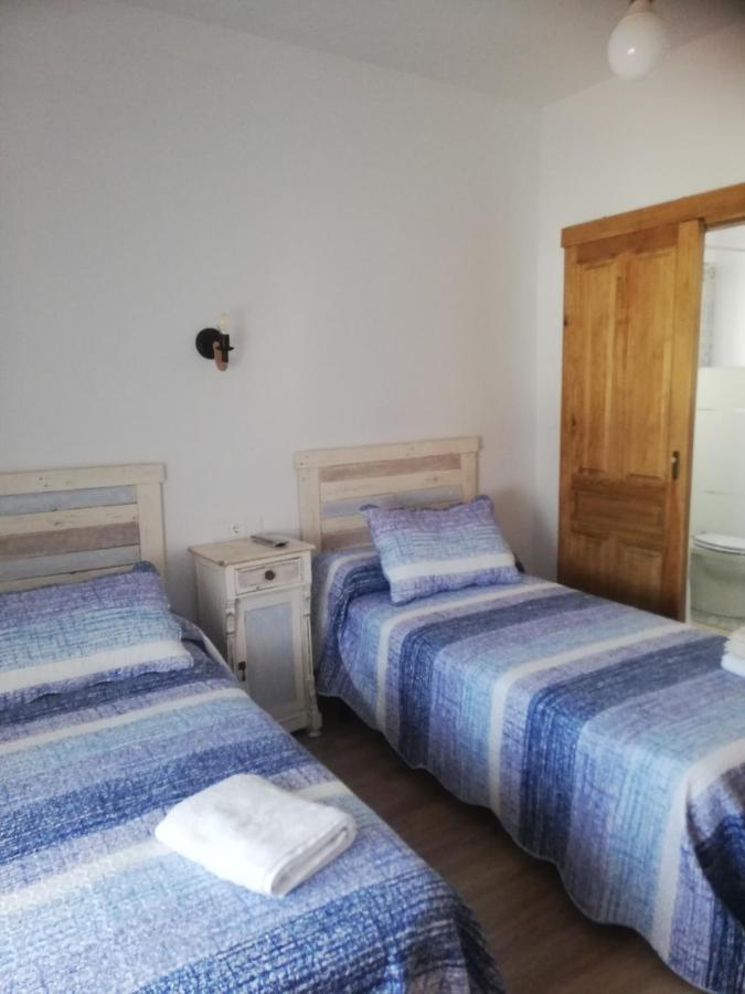 Hostal El Lugar De La Mancha Argamasilla de Alba Esterno foto